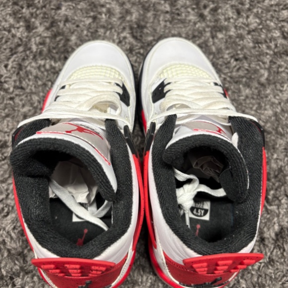 Air Jordan 4 Retro Grade School Red Cement Size 4.5 Youth Pre-Owned Hardly Used - Picture 4 of 6